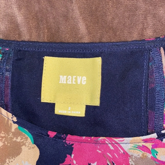 Maeve Komal Floral Silk Top Anthropologie - Picture 5 of 6